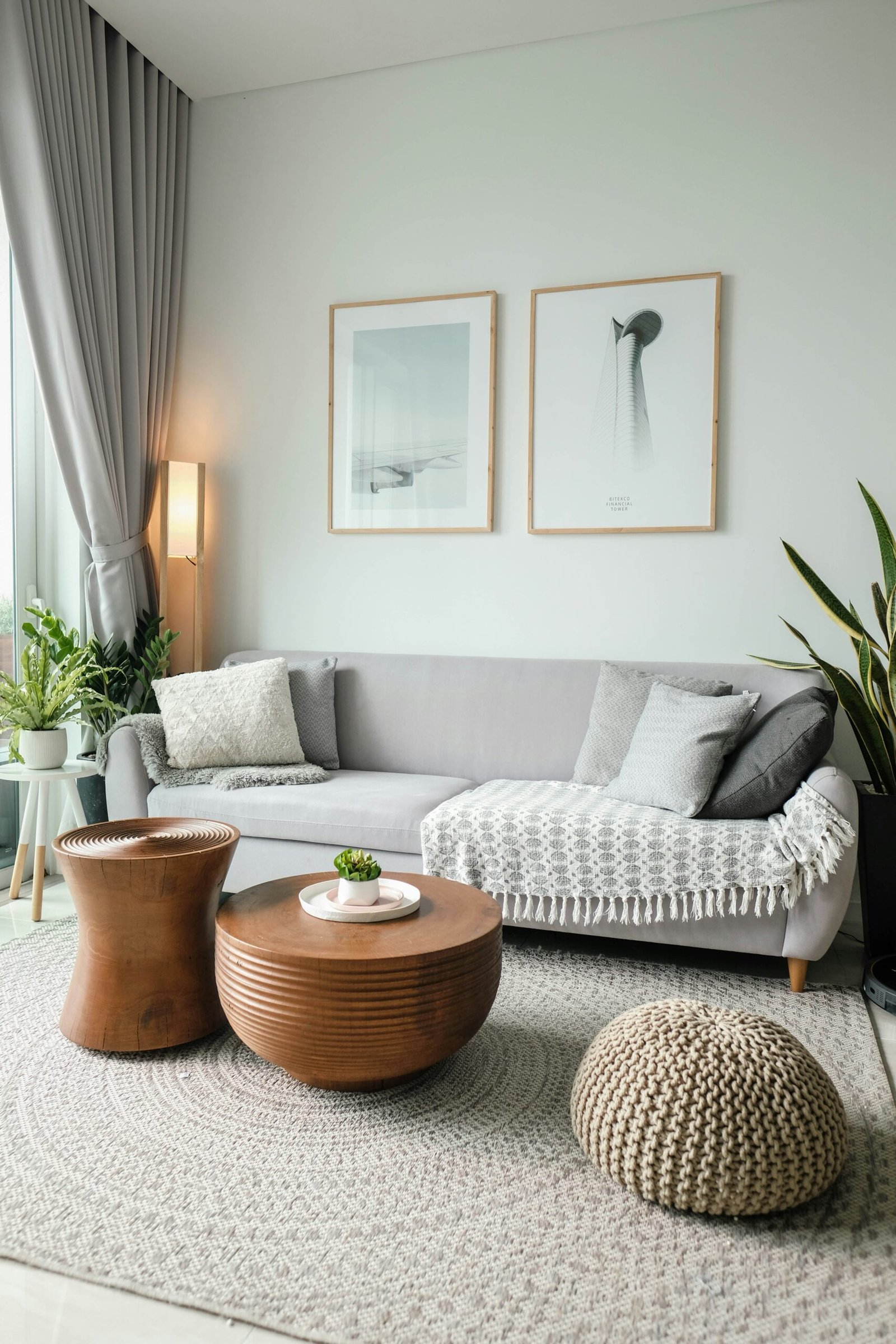 5 Ideas for a More Comfortable Living Room on a Tight Budget While Keeping It Classy