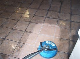 You are currently viewing 3 Effective Ways to Keep Your Tile Floors Spotless: Ceramic, Porcelain, and Natural Stone Care Tips