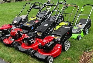 You are currently viewing The Complete Lawn Mower Guide: How to Choose Between Electric, Gas, and Robotic in 2025