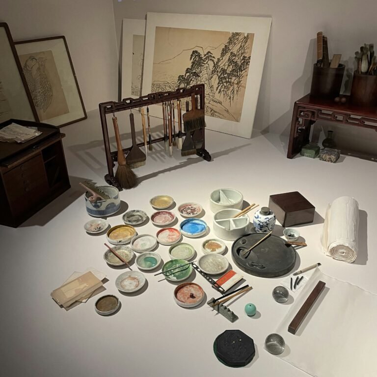 The Ultimate Guide to Choosing the Right Paint Brushes