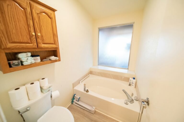 Bathroom Refresh on a Weekend: Tools, Materials, and a Realistic Timeline