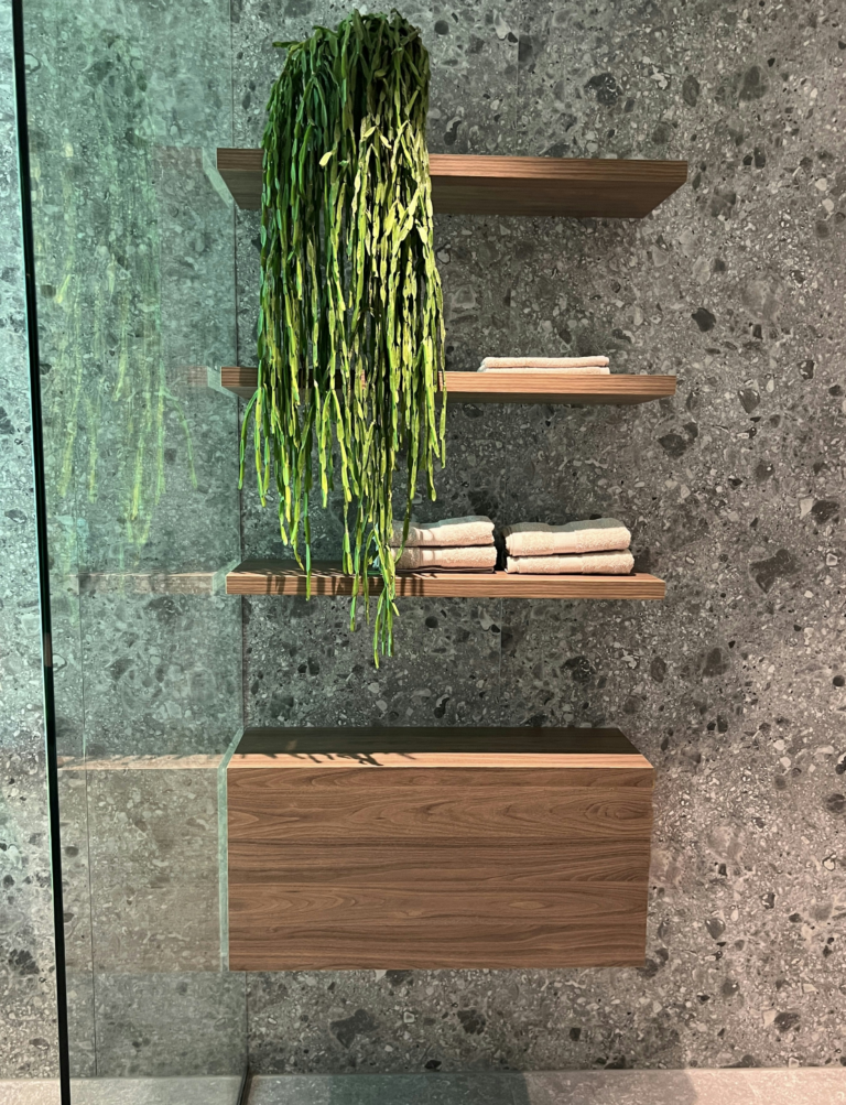 The Comprehensive Cost Guide to Floating Shelves: Store-Bought vs. DIY vs. Custom Builds